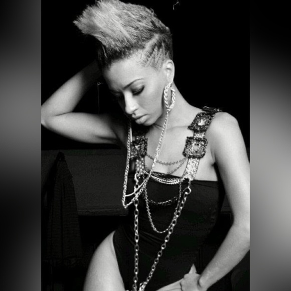 MY LIVE/SILENT SHOW LISTING POST - Picture 12 of 17